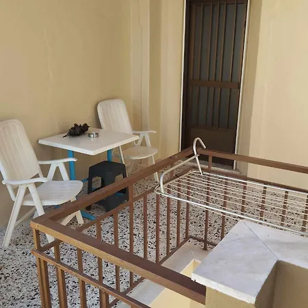 Sofia House * Nea Iraklitsa